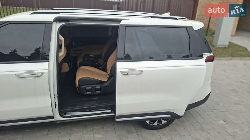 Минивэн Kia Carnival 2021 в Киеве фото 172 Минивэн Kia Carnival 2021 в Киеве