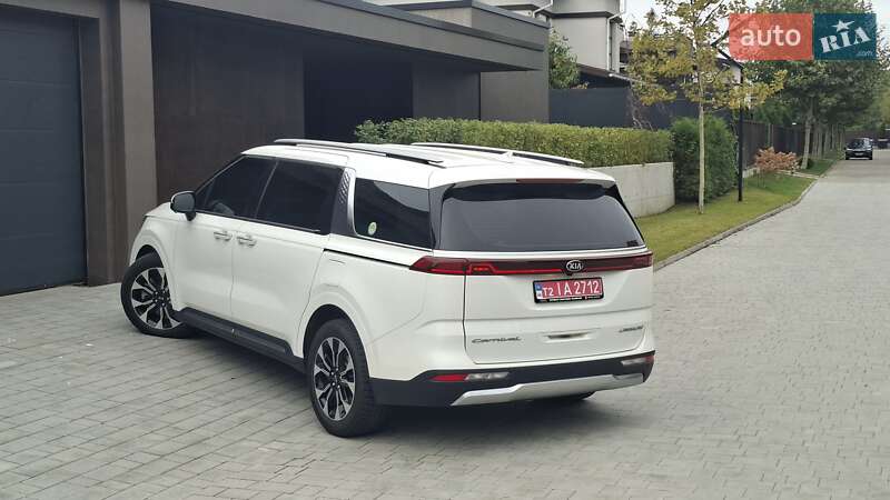 Минивэн Kia Carnival 2021 в Киеве фото 194 Минивэн Kia Carnival 2021 в Киеве