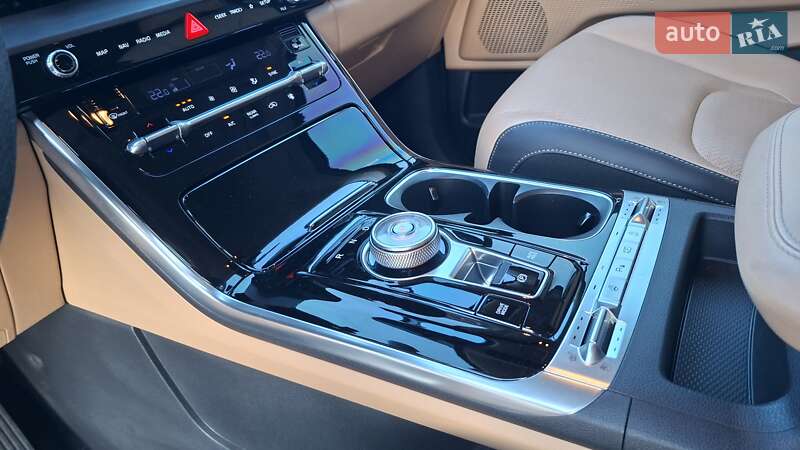 Минивэн Kia Carnival 2021 в Киеве фото 204 Минивэн Kia Carnival 2021 в Киеве