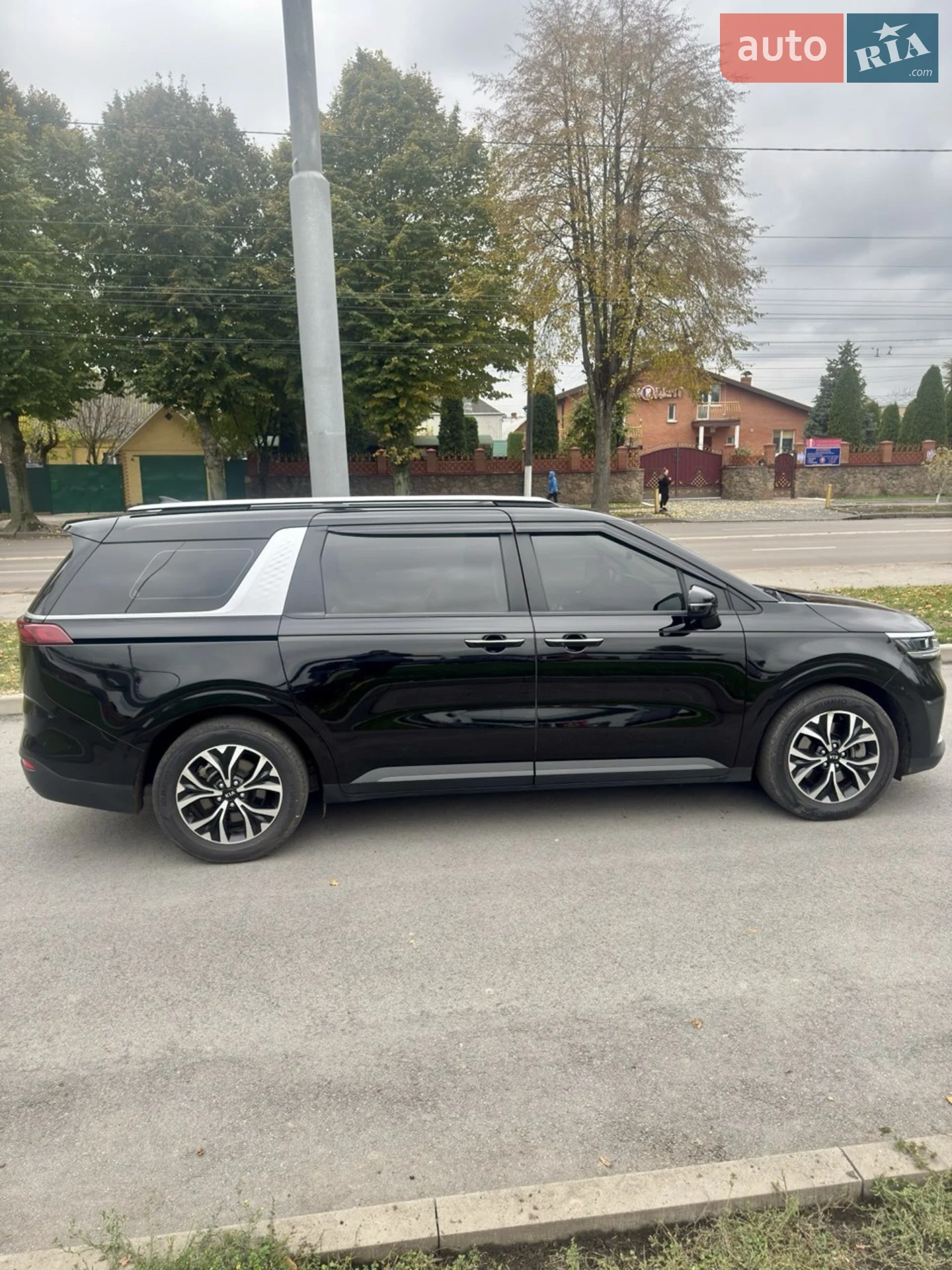 2021 Kia Carnival - мініатюра 4