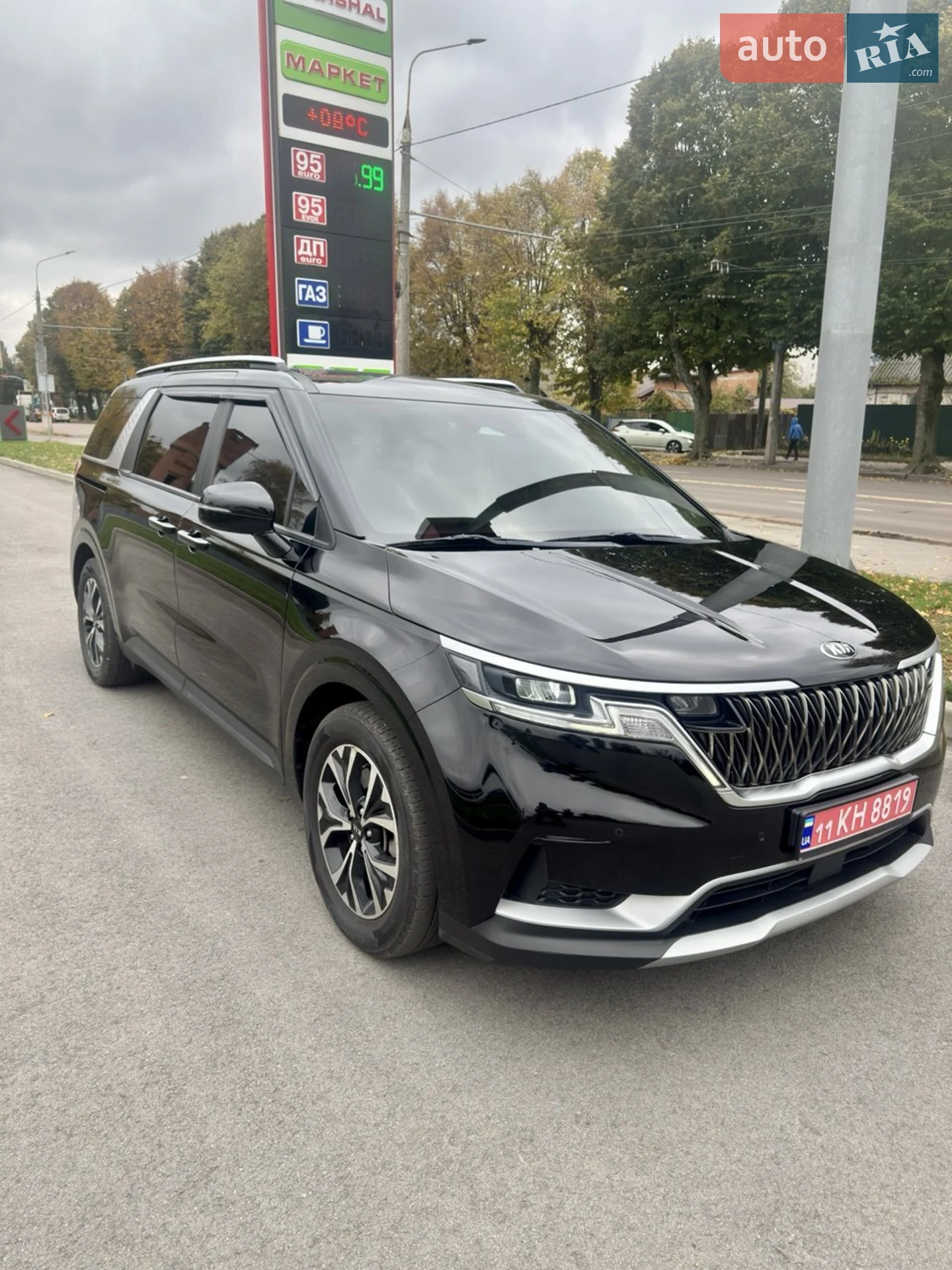 2021 Kia Carnival - мініатюра 3