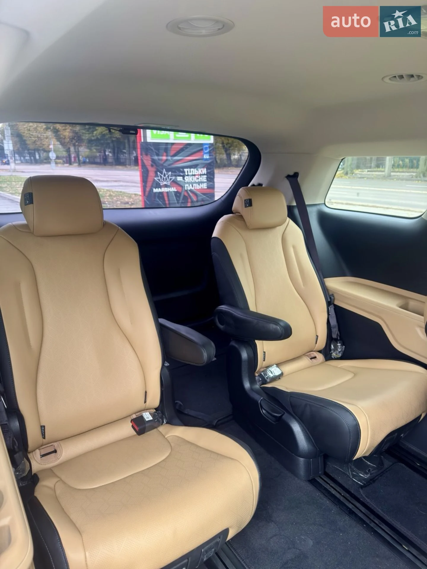 2021 Kia Carnival - мініатюра 18
