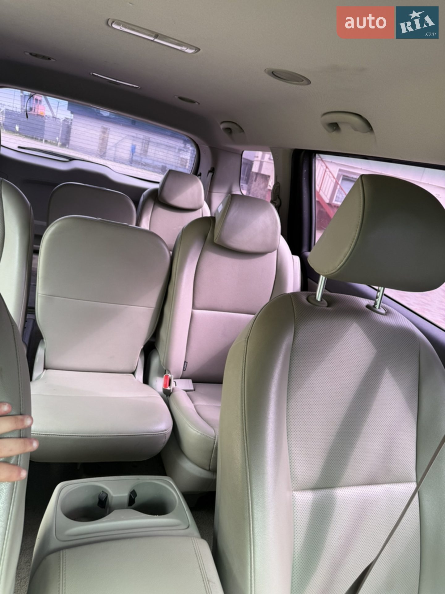 2015 Kia Carnival - мініатюра 13