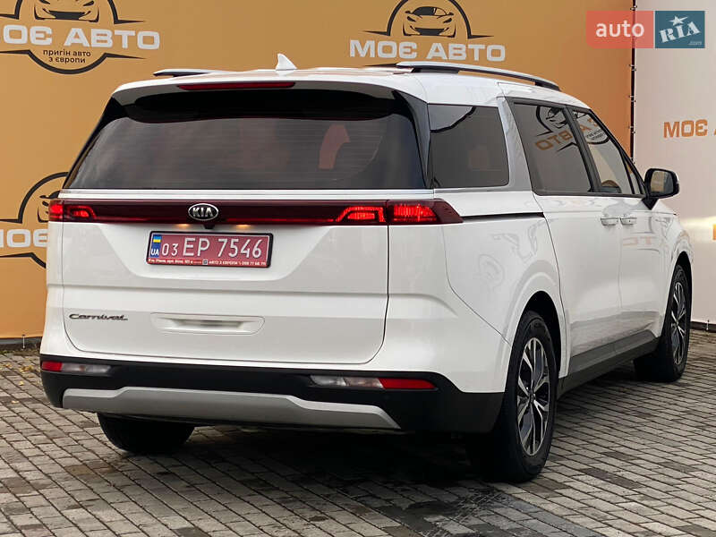 Минивэн Kia Carnival 2021 в Ровно