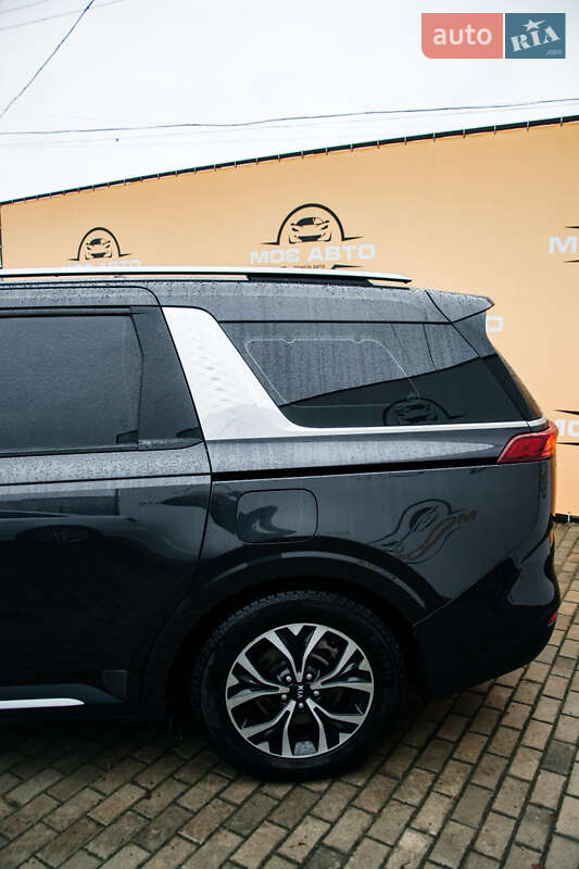 Минивэн Kia Carnival 2021 в Ровно