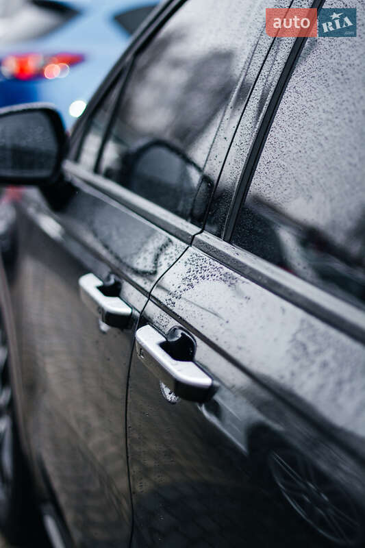 Минивэн Kia Carnival 2021 в Ровно