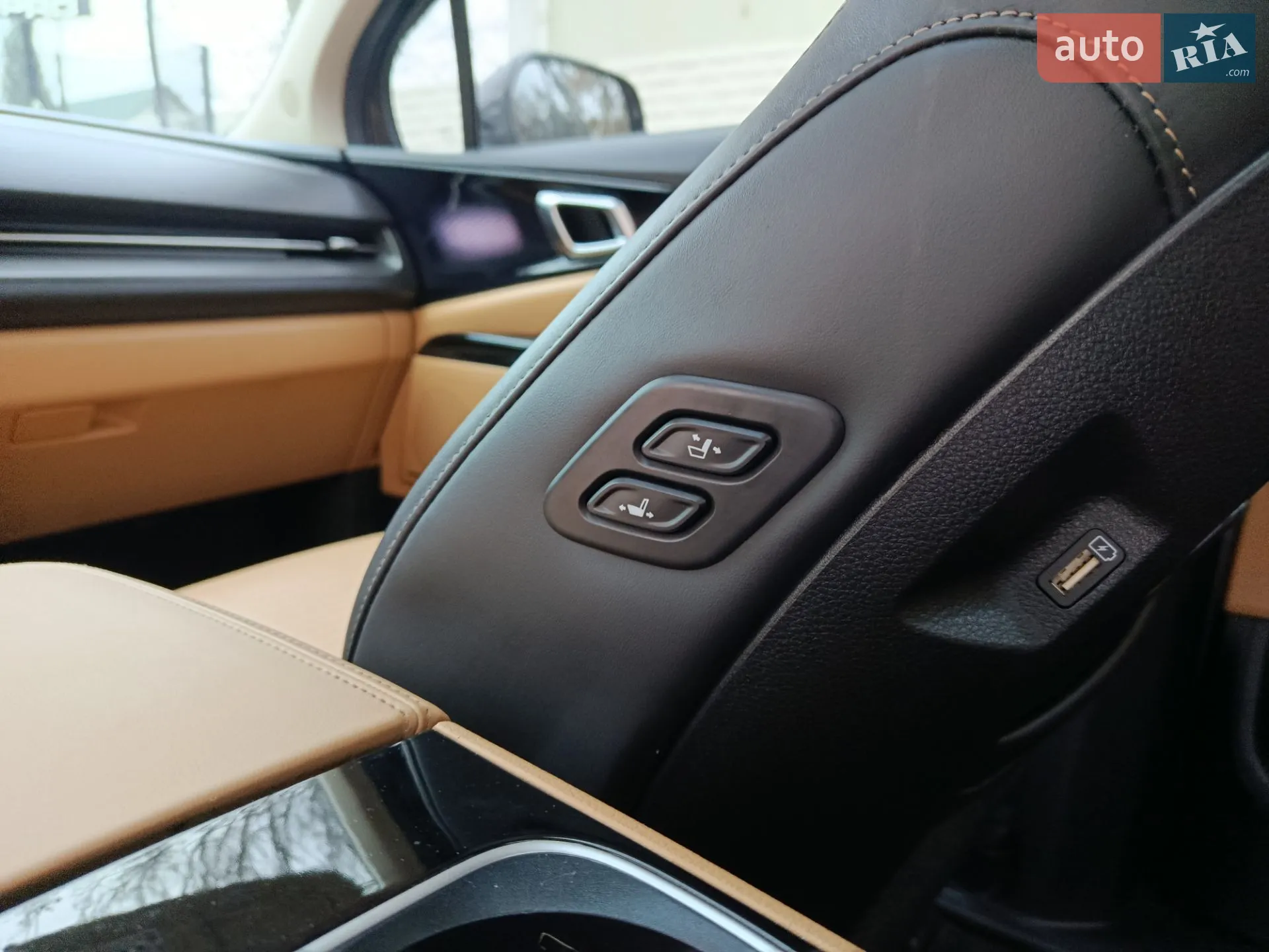 2021 Kia Carnival - мініатюра 18