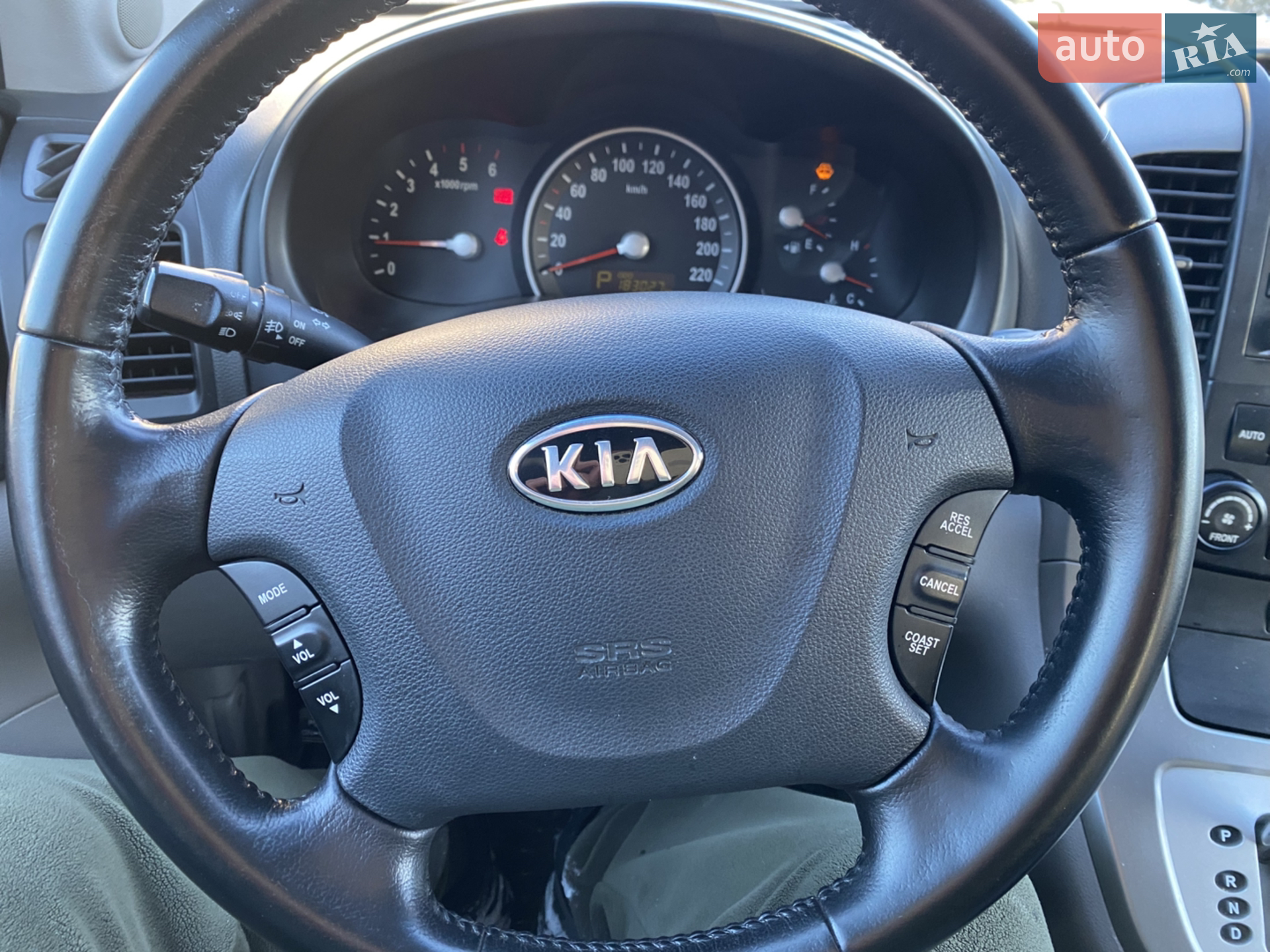 2012 Kia Carnival - мініатюра 19