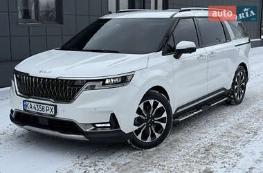 Мінівен Kia Carnival 2021 в Києві