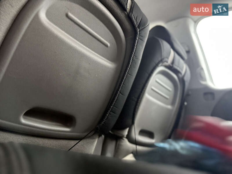 Минивэн Kia Carnival 2007 в Мукачево фото 16 Минивэн Kia Carnival 2007 в Мукачево