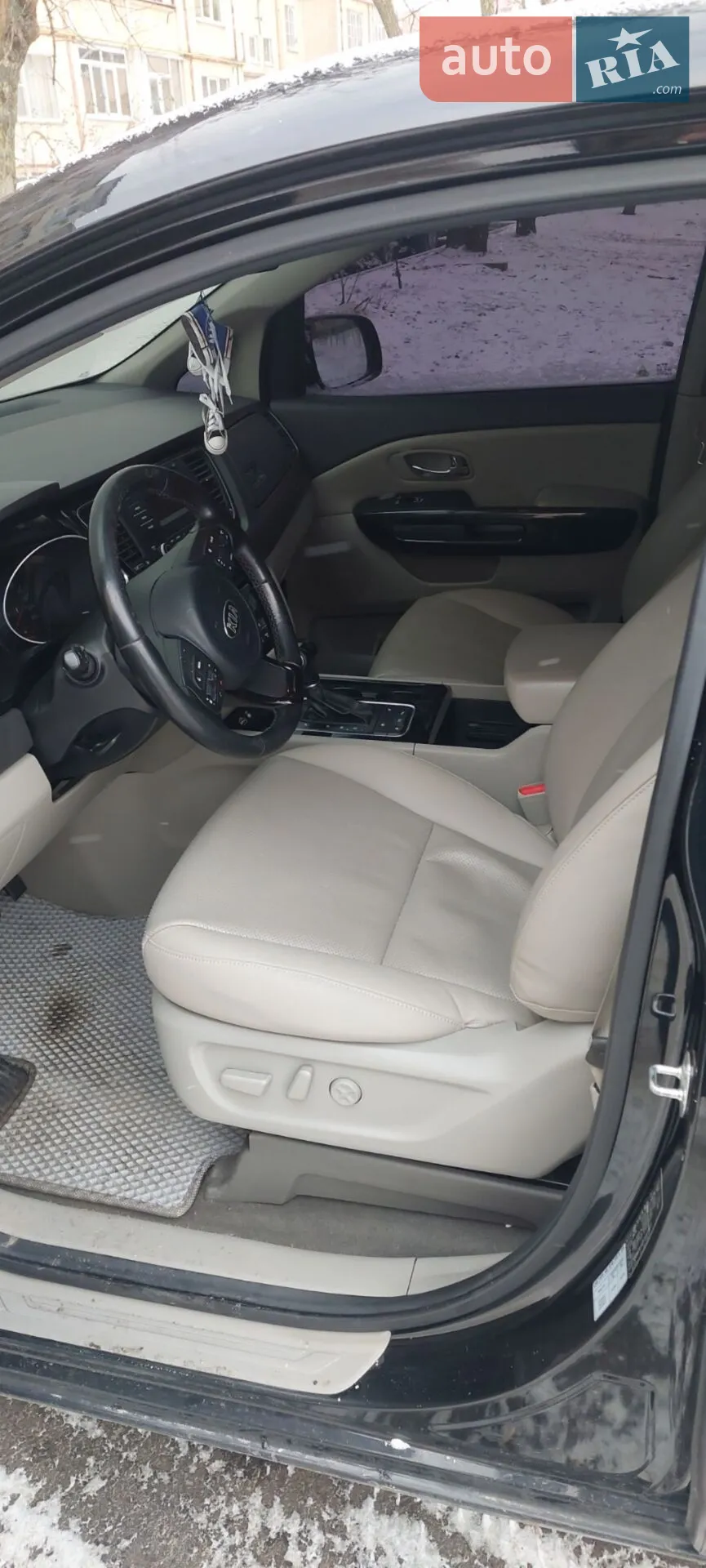 2014 Kia Carnival - мініатюра 28