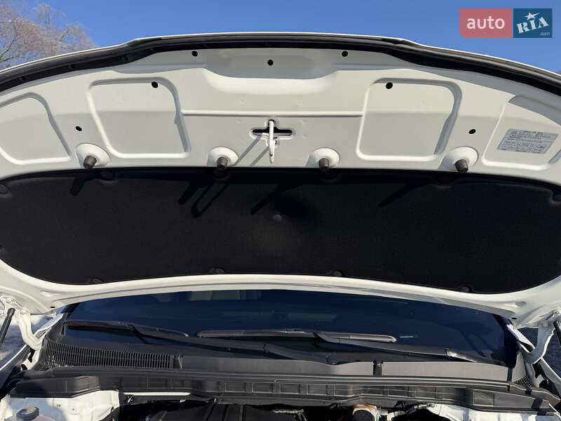 Минивэн Kia Carnival 2024 в Киеве фото 42 Минивэн Kia Carnival 2024 в Киеве