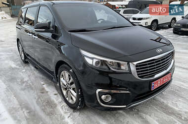 Минивэн Kia Carnival 2014 в Тернополе