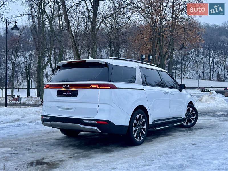 Минивэн Kia Carnival 2021 в Киеве фото 14 Минивэн Kia Carnival 2021 в Киеве