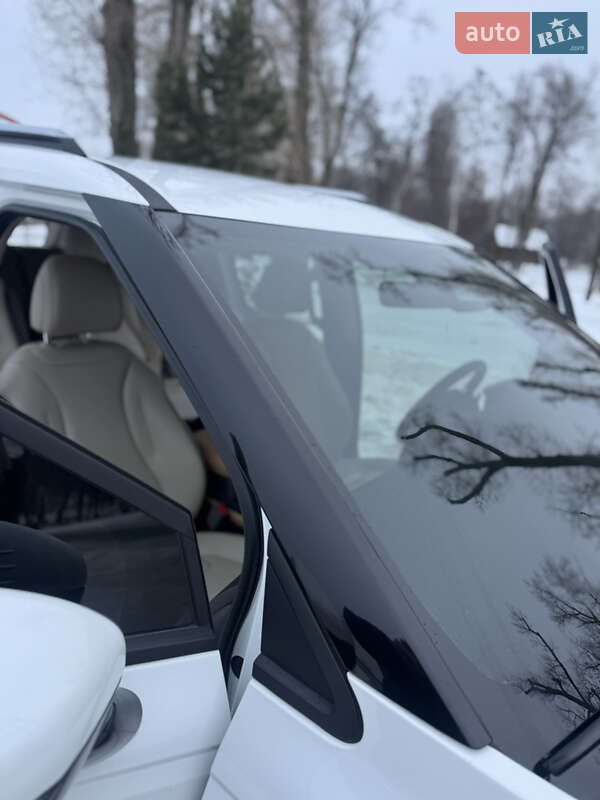 Минивэн Kia Carnival 2021 в Киеве фото 38 Минивэн Kia Carnival 2021 в Киеве