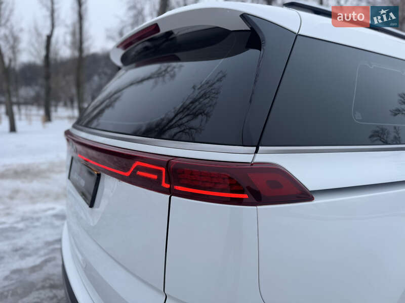 Минивэн Kia Carnival 2021 в Киеве фото 73 Минивэн Kia Carnival 2021 в Киеве