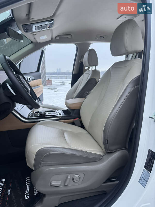 Минивэн Kia Carnival 2021 в Киеве фото 85 Минивэн Kia Carnival 2021 в Киеве