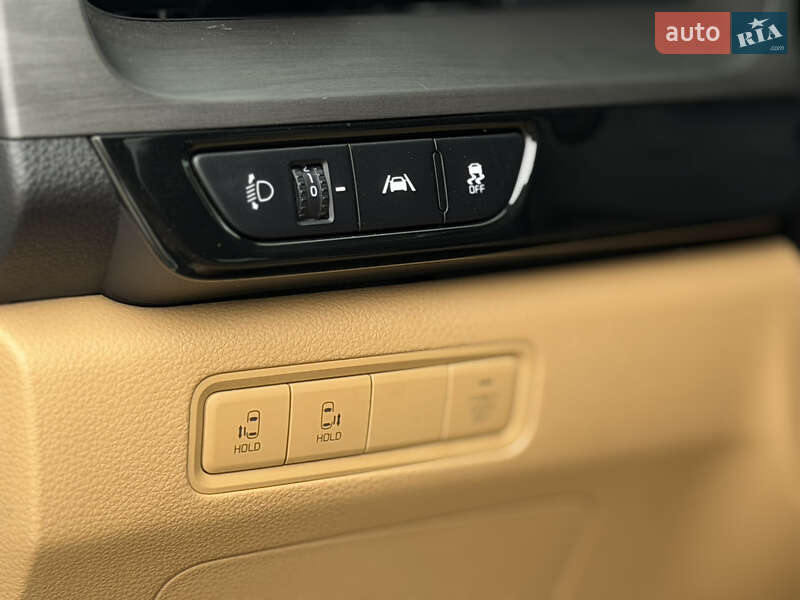 Минивэн Kia Carnival 2021 в Ивано-Франковске фото 22 Минивэн Kia Carnival 2021 в Ивано-Франковске