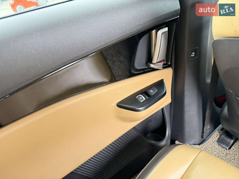 Минивэн Kia Carnival 2021 в Ивано-Франковске фото 39 Минивэн Kia Carnival 2021 в Ивано-Франковске