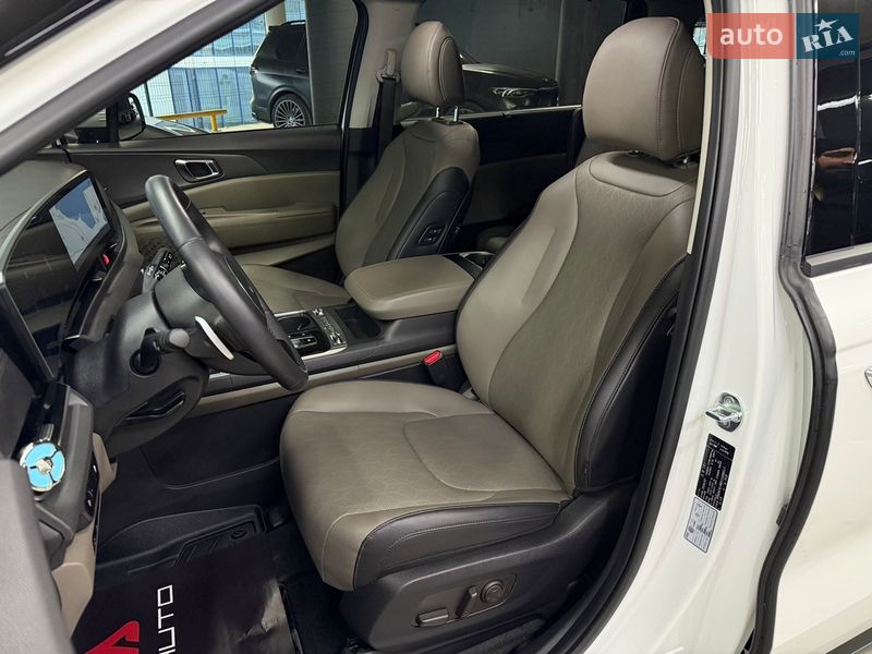 Минивэн Kia Carnival 2024 в Одессе