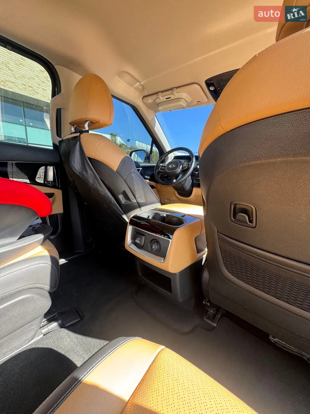2020 Kia Carnival - мініатюра 23