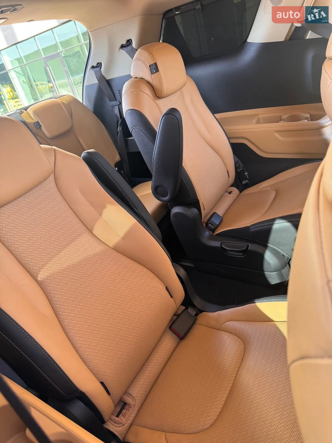 2020 Kia Carnival - мініатюра 25