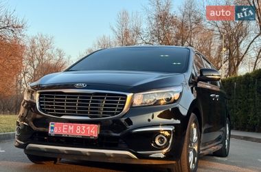 Минивэн Kia Carnival 2018 в Киеве