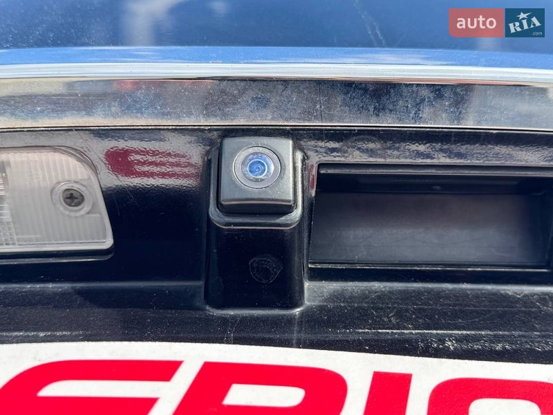 Минивэн Kia Carnival 2019 в Киеве фото 10 Минивэн Kia Carnival 2019 в Киеве