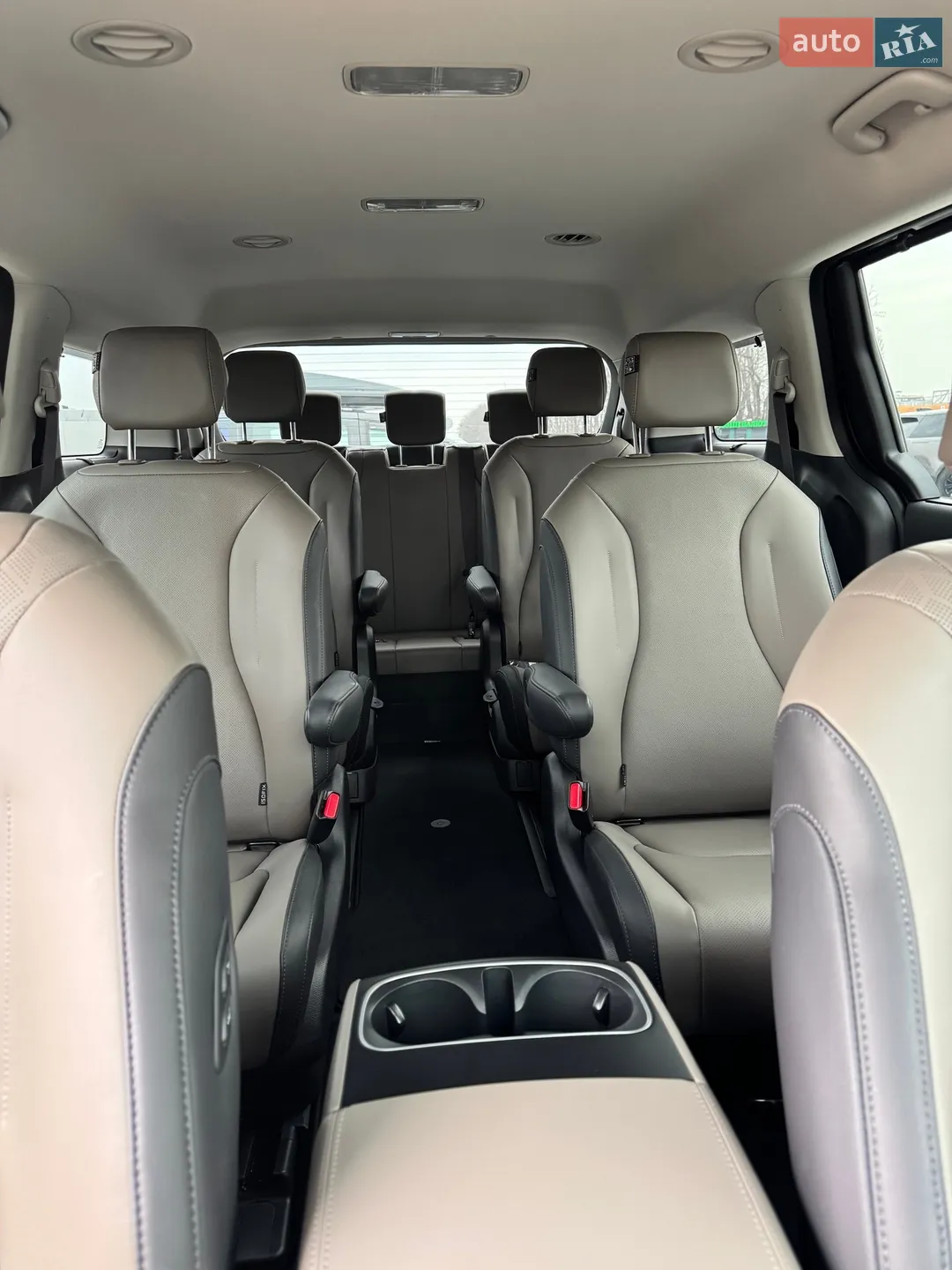 2024 Kia Carnival - мініатюра 42