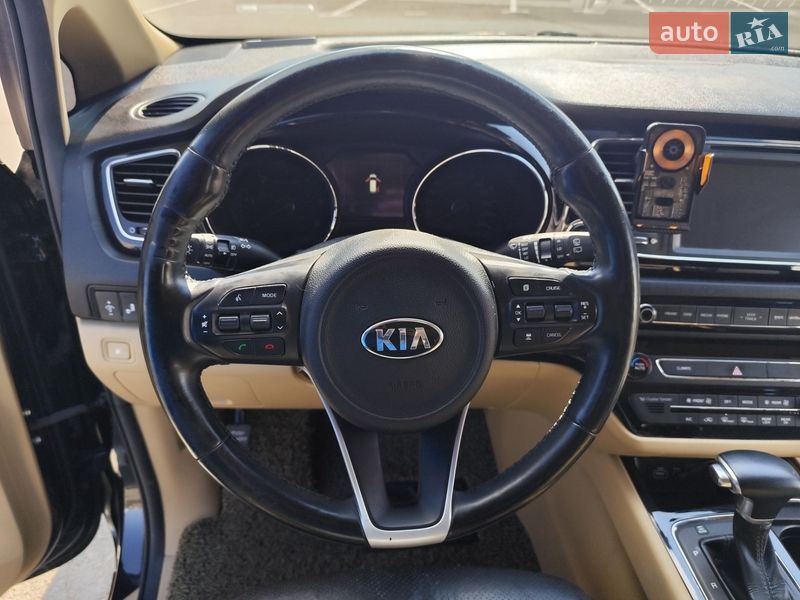 Мінівен Kia Carnival 2016 в Одесі фото 17 Мінівен Kia Carnival 2016 в Одесі