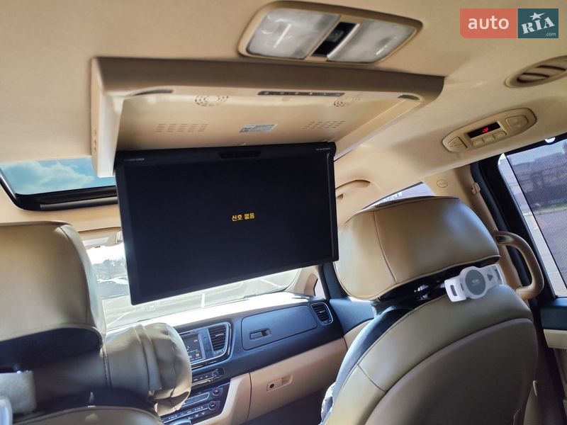 Мінівен Kia Carnival 2016 в Одесі фото 44 Мінівен Kia Carnival 2016 в Одесі