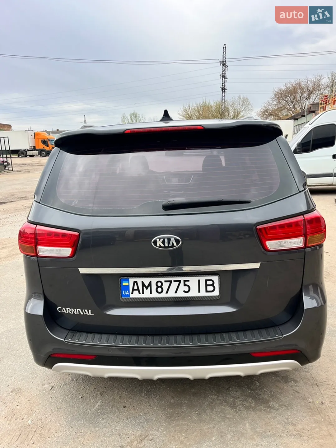 2015 Kia Carnival - мініатюра 10