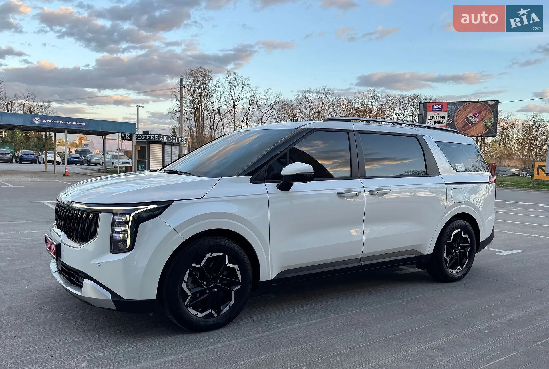 2024 Kia Carnival - мініатюра 8