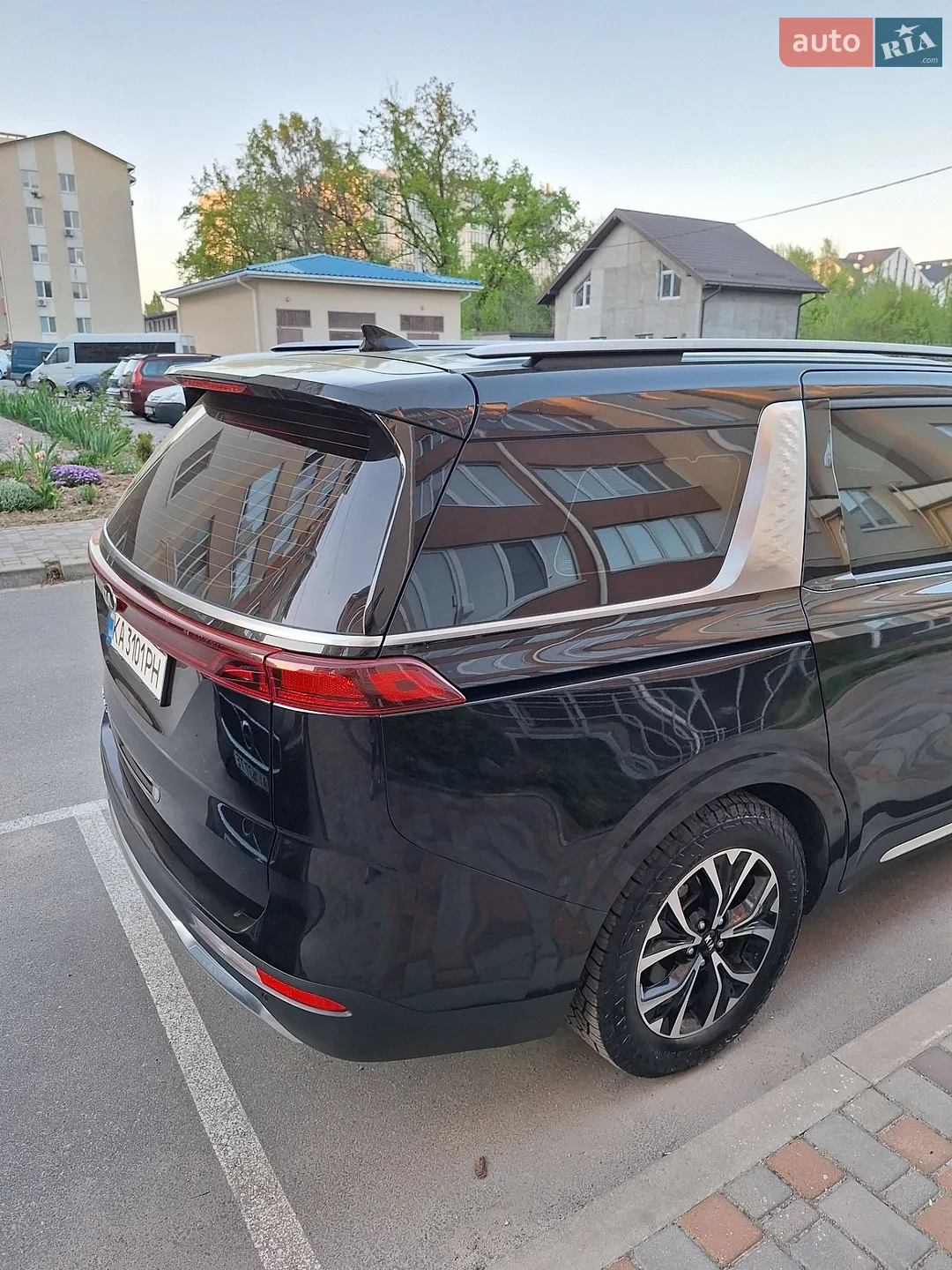 2020 Kia Carnival - мініатюра 6