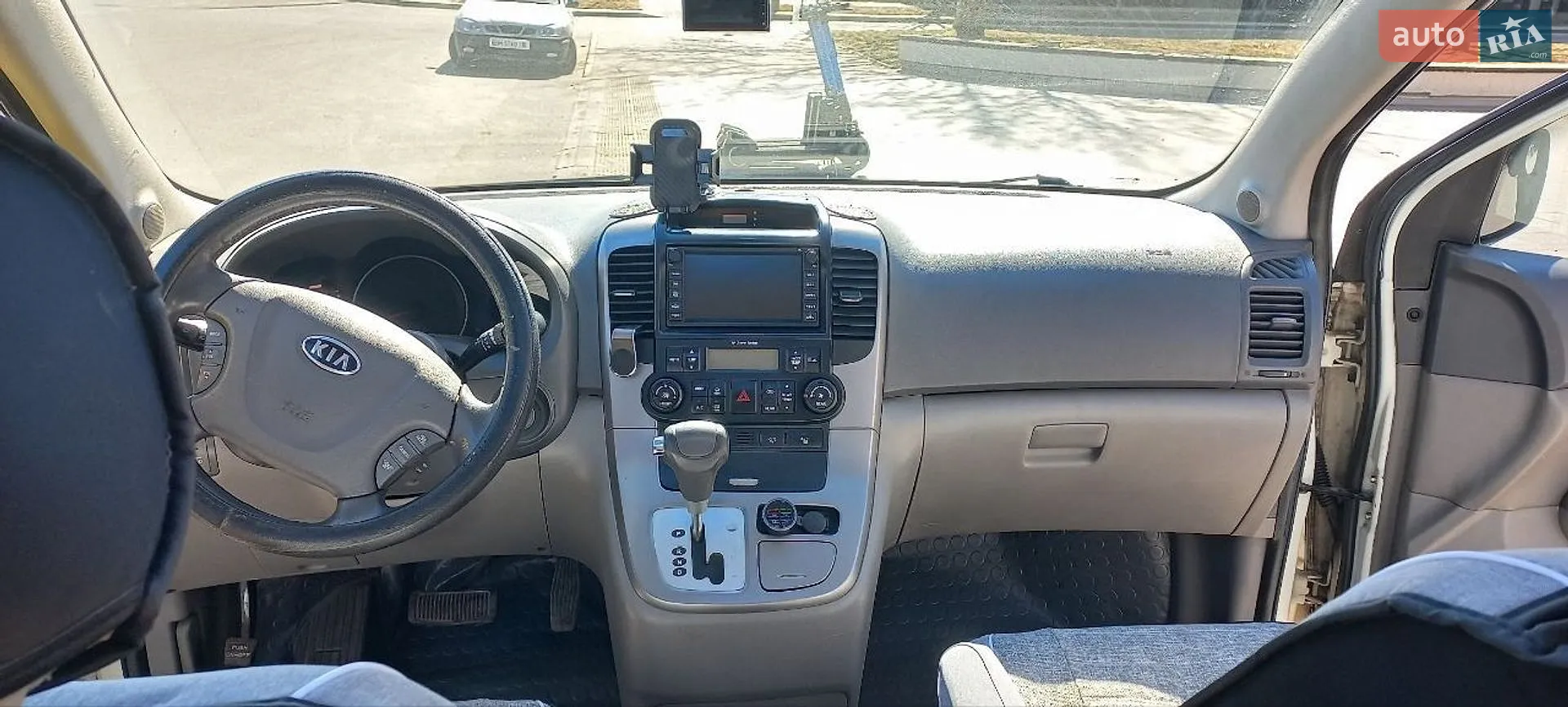 2011 Kia Carnival - мініатюра 6