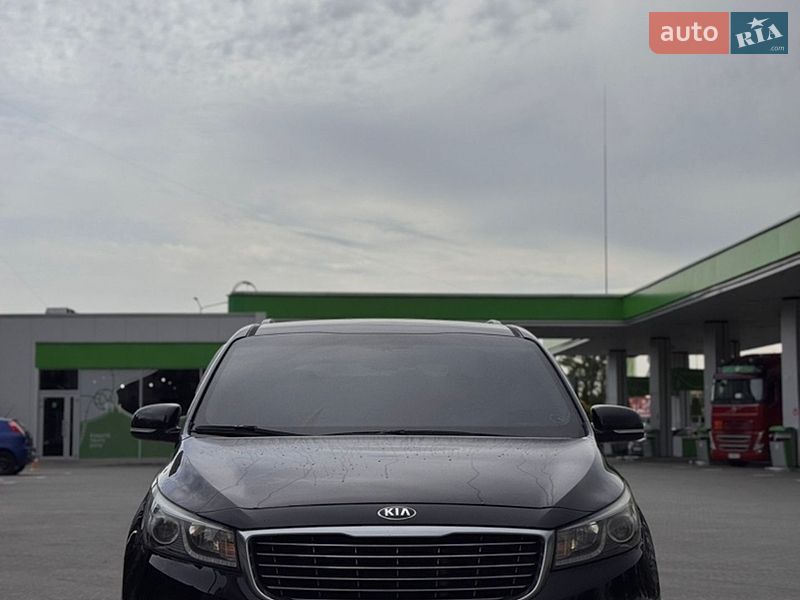 Минивэн Kia Carnival 2015 в Житомире фото 2 Минивэн Kia Carnival 2015 в Житомире