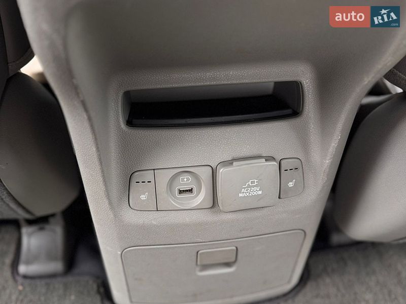Минивэн Kia Carnival 2015 в Житомире фото 44 Минивэн Kia Carnival 2015 в Житомире
