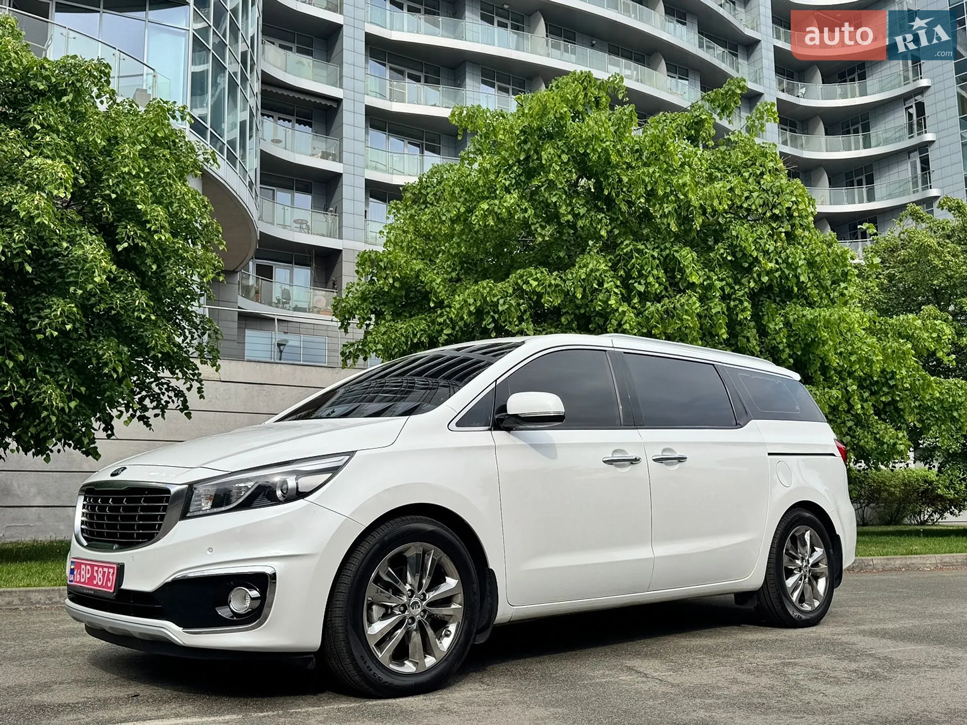 2018 Kia Carnival - фото 1