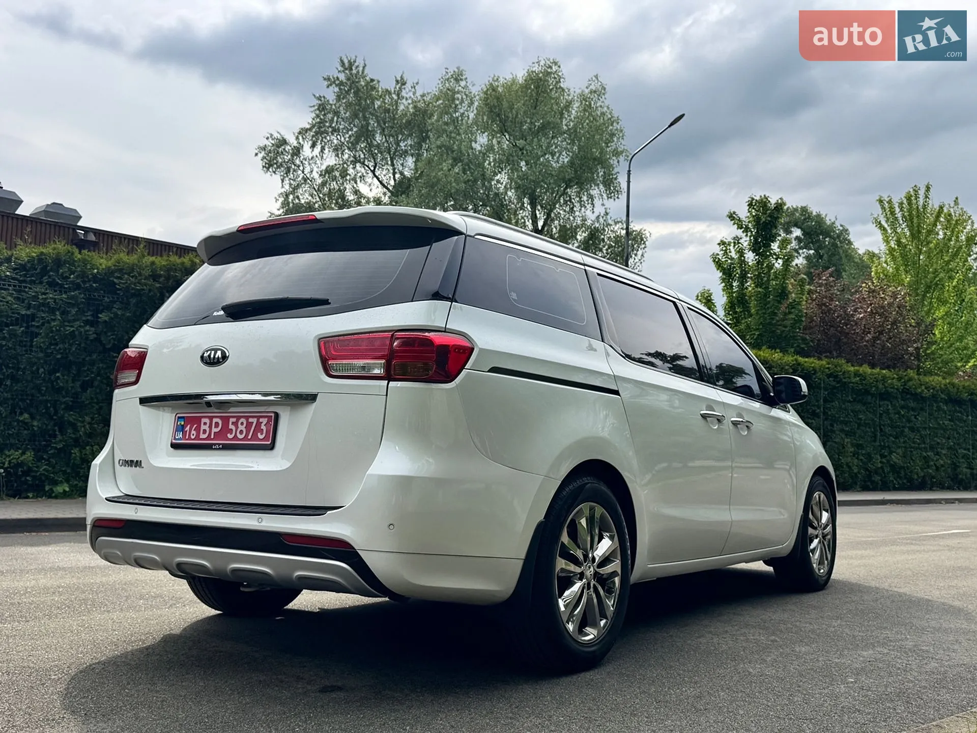 2018 Kia Carnival - мініатюра 8