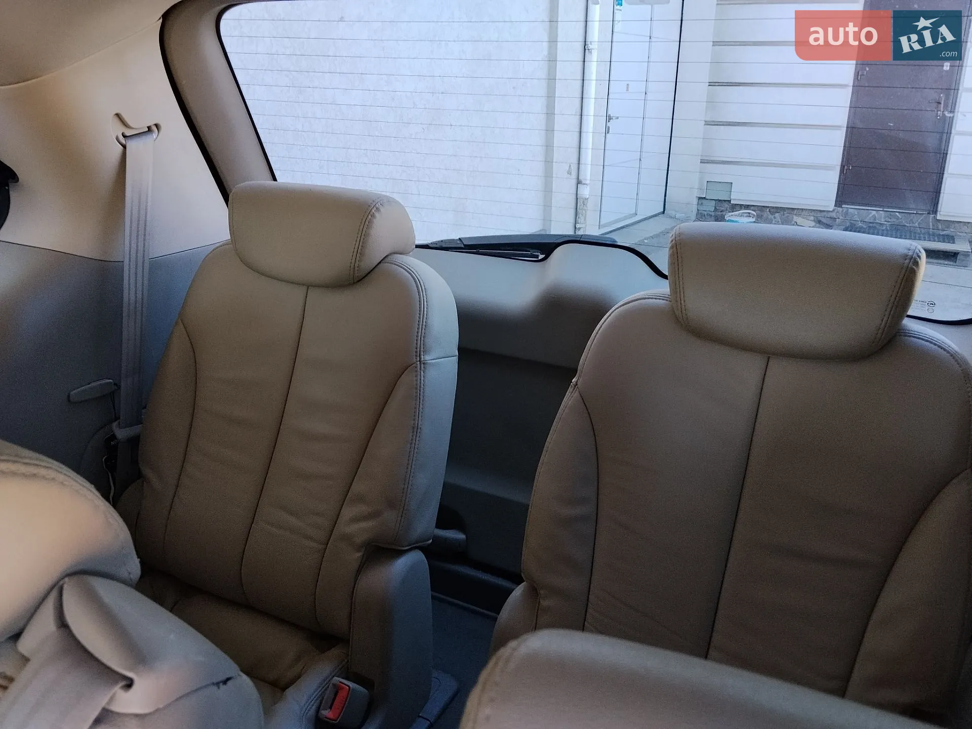 2012 Kia Carnival - мініатюра 12