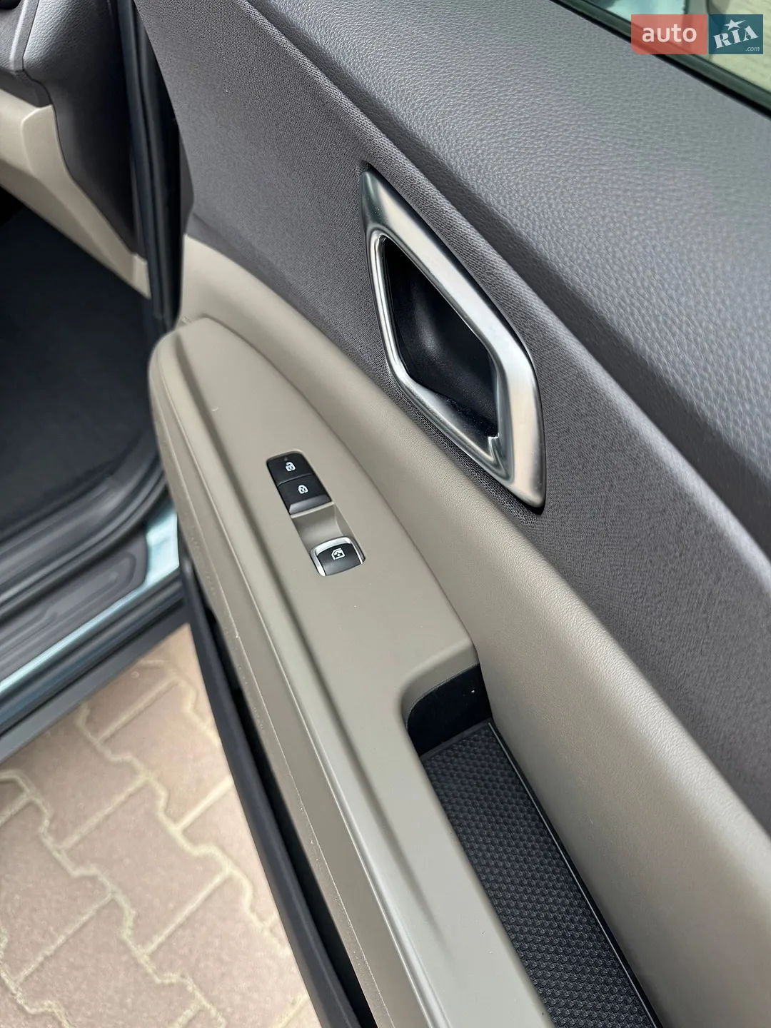 2024 Kia Carnival - мініатюра 52