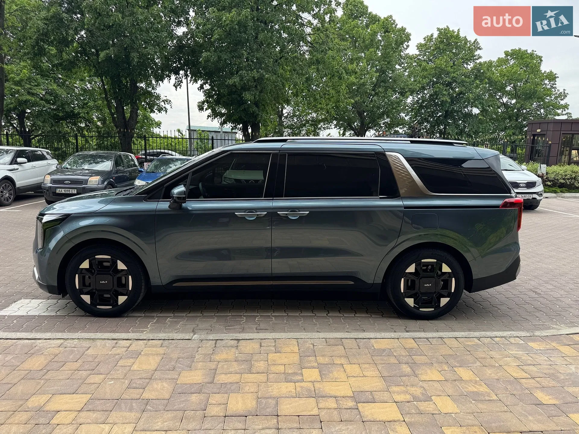 2024 Kia Carnival - мініатюра 14