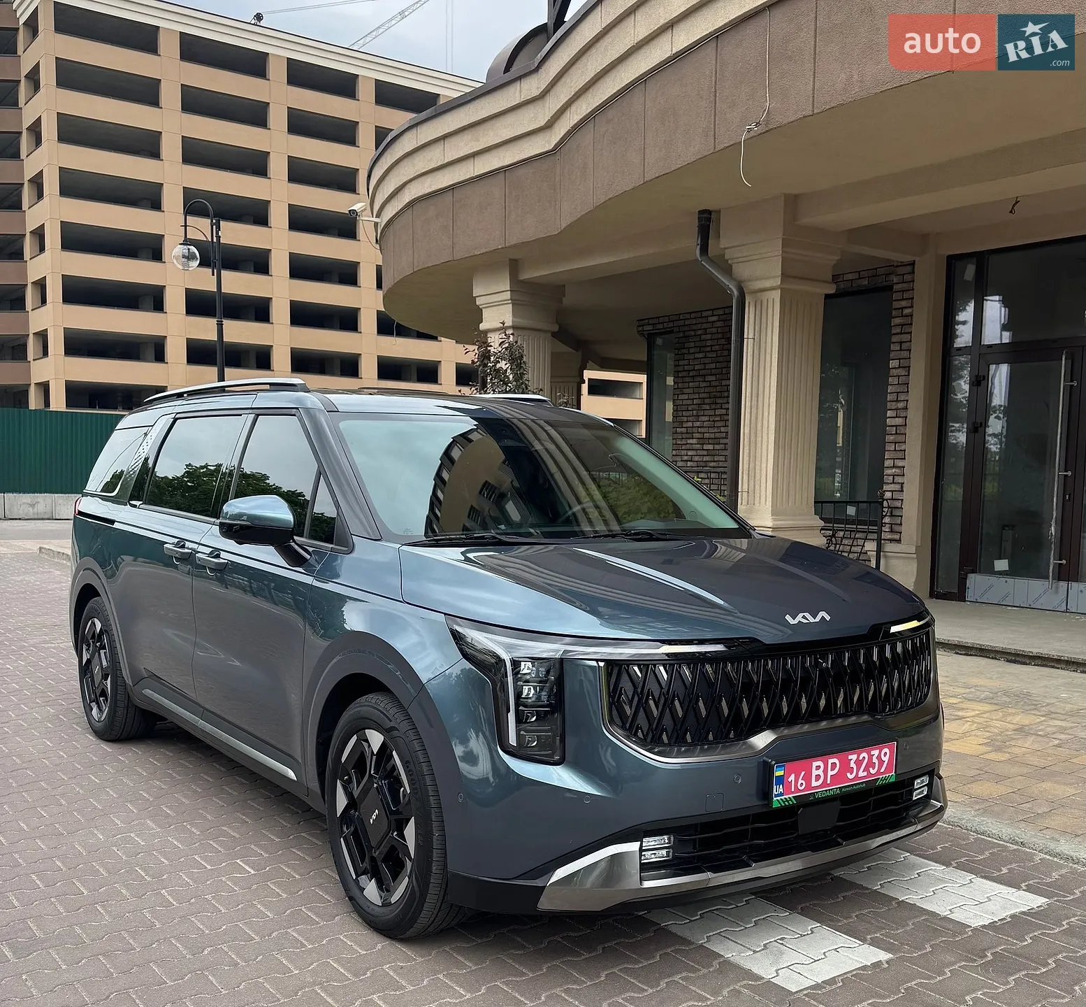 2024 Kia Carnival - фото 1