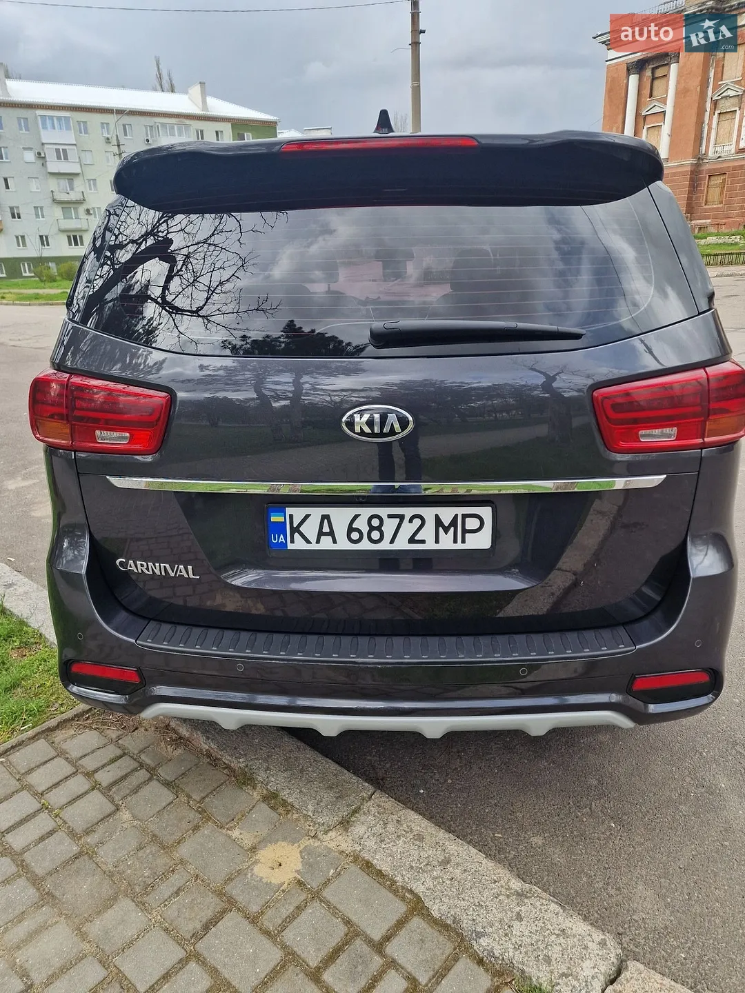 2018 Kia Carnival - мініатюра 2