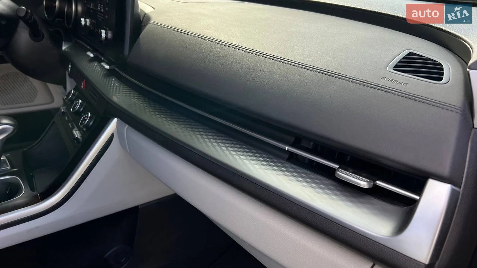 2023 Kia Carnival - мініатюра 33