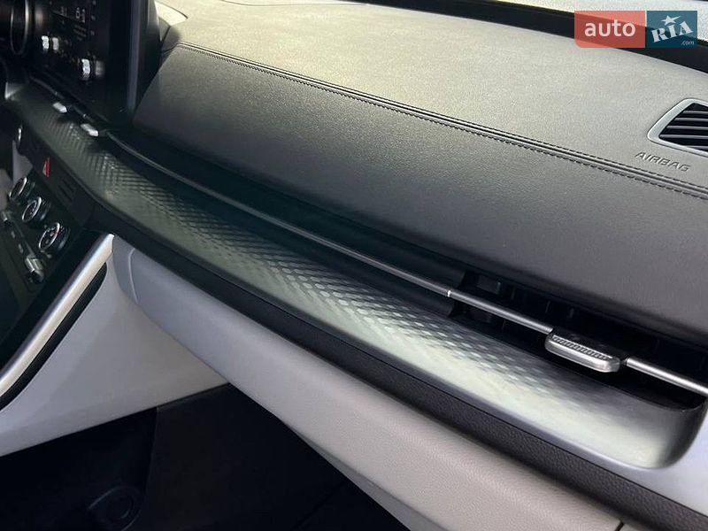 Минивэн Kia Carnival 2023 в Львове фото 33 Минивэн Kia Carnival 2023 в Львове