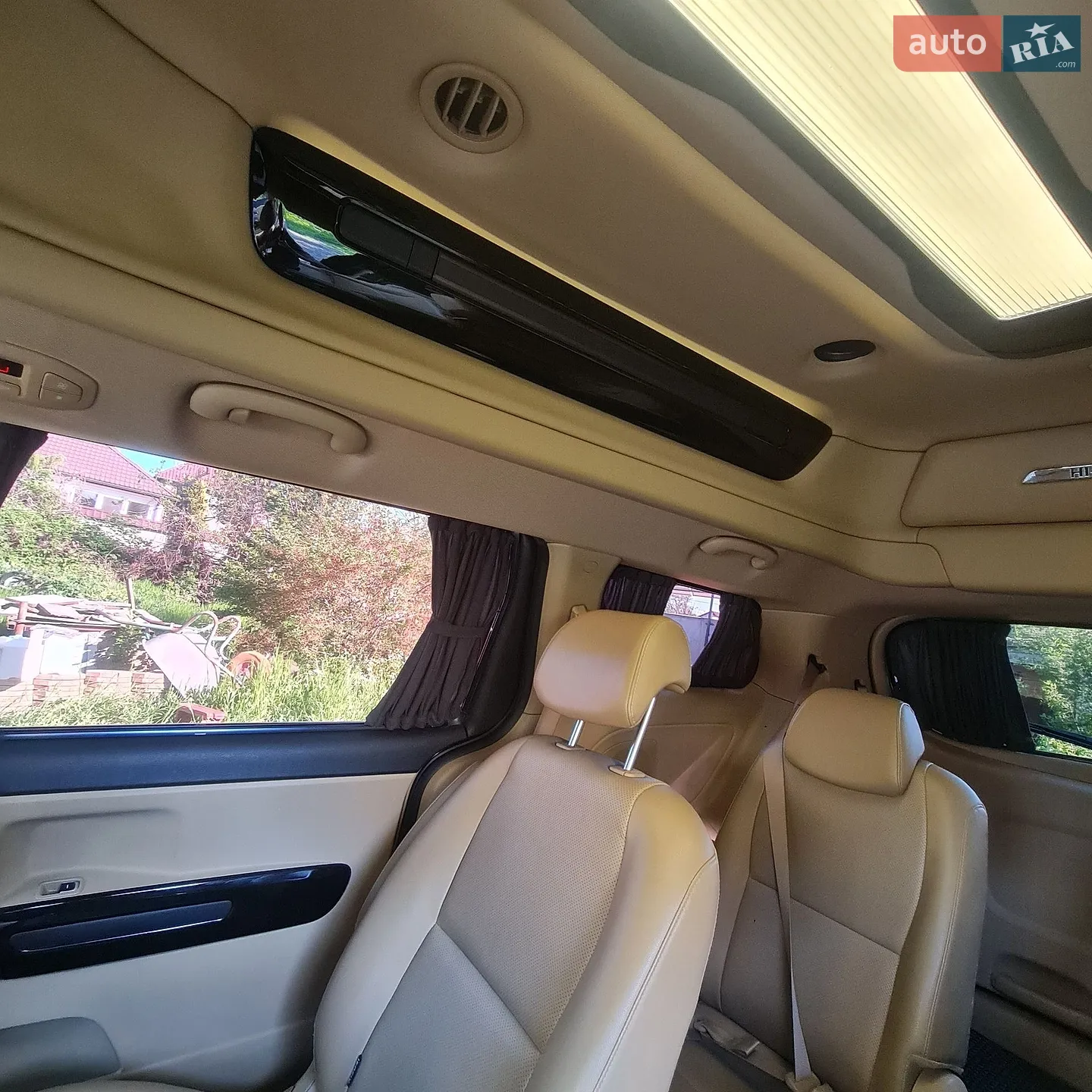 2014 Kia Carnival - мініатюра 26