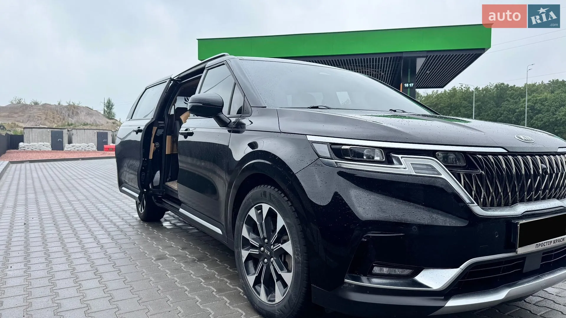 2020 Kia Carnival - мініатюра 5