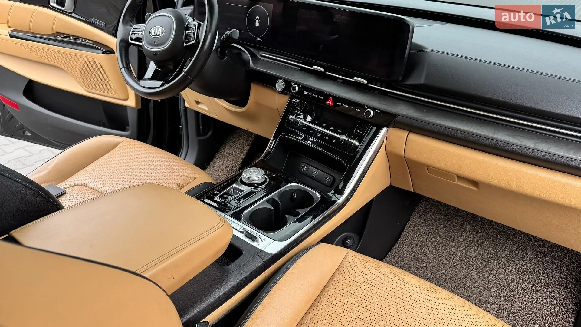 2020 Kia Carnival - мініатюра 16