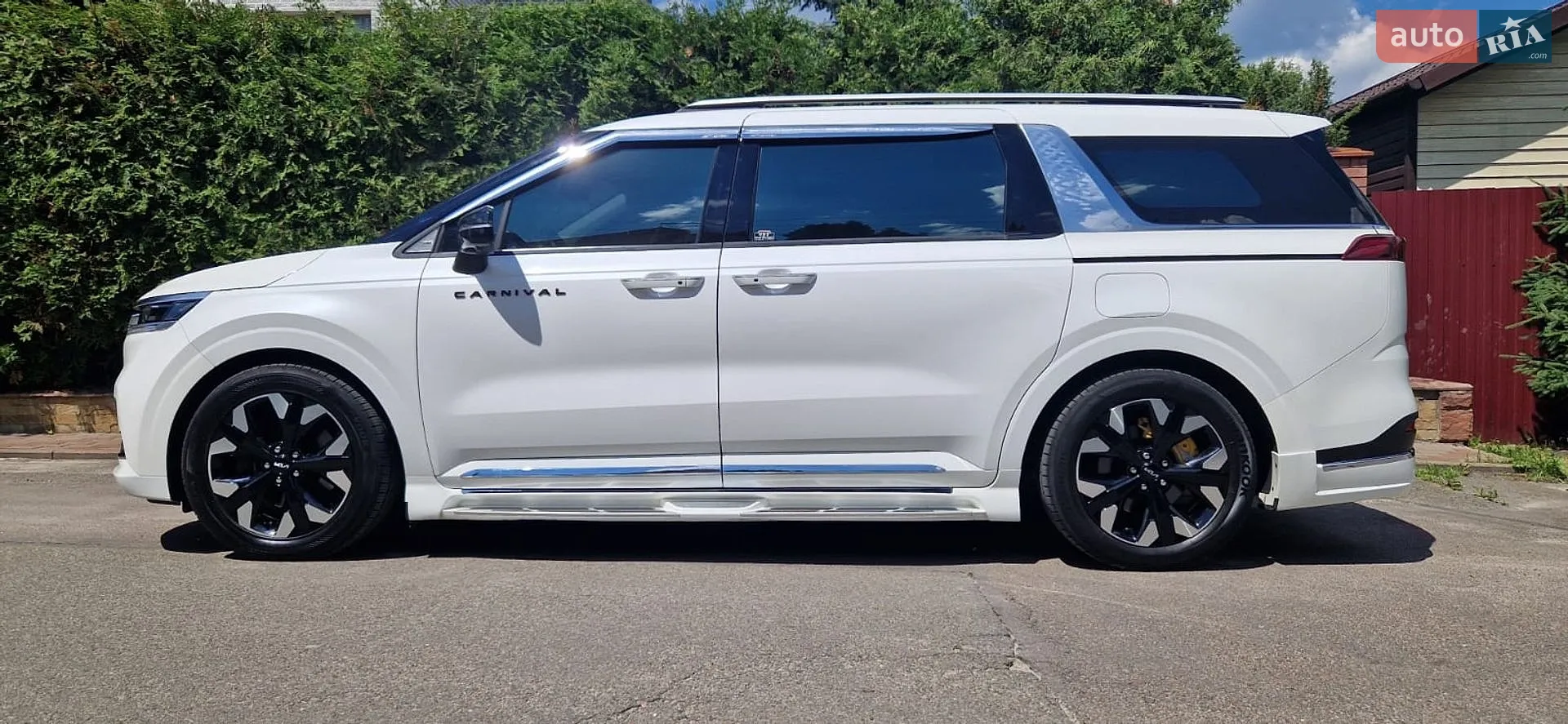 2021 Kia Carnival - мініатюра 3